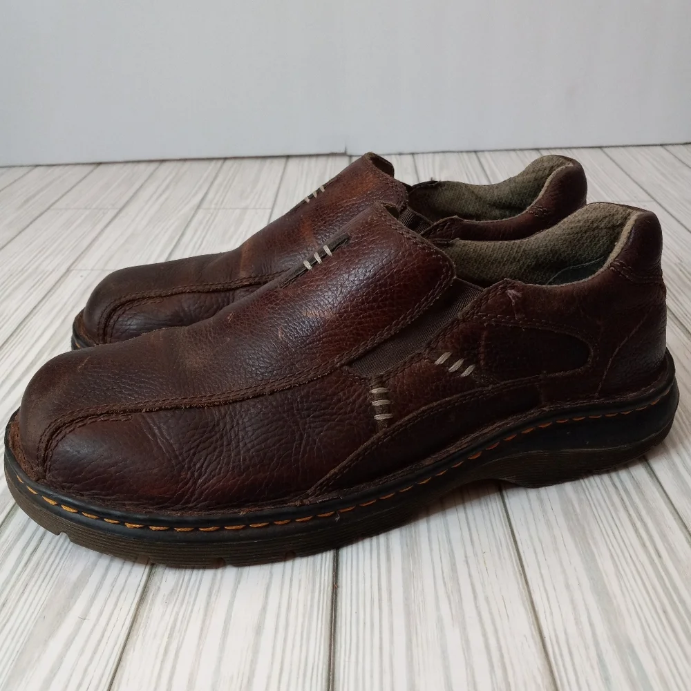 Vintage Dr. Martens Y2K Leather Casual Slip-On Loafer Boots